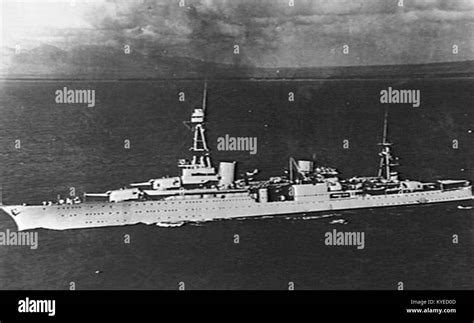 Uss Houston Ca 30 Underway In The 1930s Stock Photo Alamy