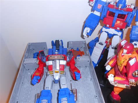 Death of Optimus Prime with Masterpiece request | TFW2005 - The 2005 Boards