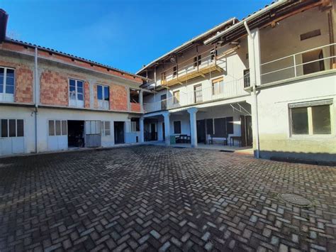 Casa Indipendente In Vendita In Vicolo Del Forno Perosa Canavese