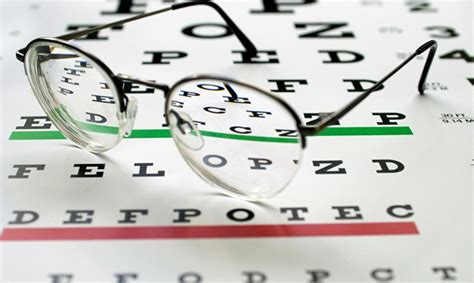 Los Pticos Optometristas Animan A Acudir A Revisiones Peri Dicas De La