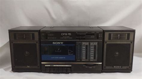 MICROSYSTEM SONY ANOS 80 CFS 15 AM FM STEREO CASSETE CORDER REUZO