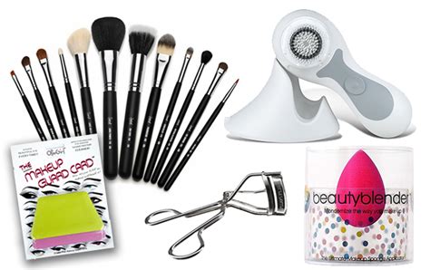 5 Beauty tools you must own - Marie France Asia, women's magazine