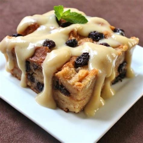 Delicious Bread Pudding With Vanilla Sauce Maria S Kitchen