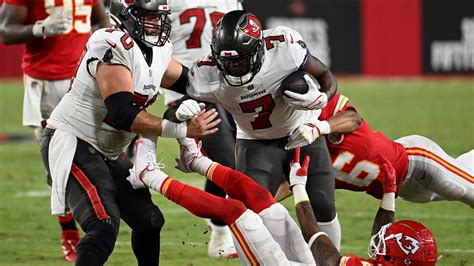 Buccaneers Searching For Answers To Run Game Struggles