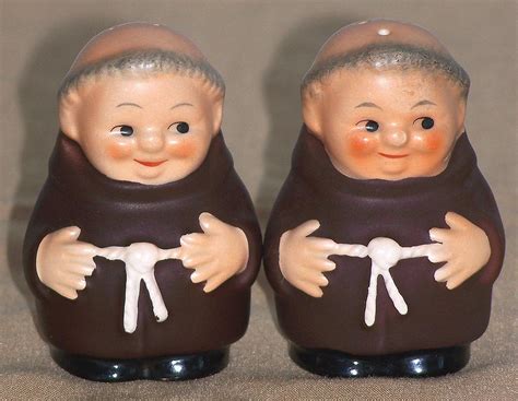 Goebel Friar Tuck Monk P153 Salt And Pepper Shaker Set 1960 Friar Vintage Shakers Goebel