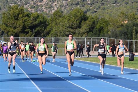 La Pista Acomiad A Tota Velocitat Federaci D Atletisme De Les