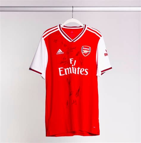 Arsenal Signed Jersey Giveaway - Freebie Alley