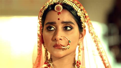 Watch Suhagan Chudail Season 1 Episode 30 Deeya Marries Moksh Watch