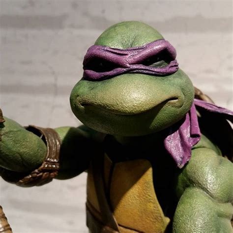 Neca 90s tmnt movie donnie. awesome sculpt : TMNT