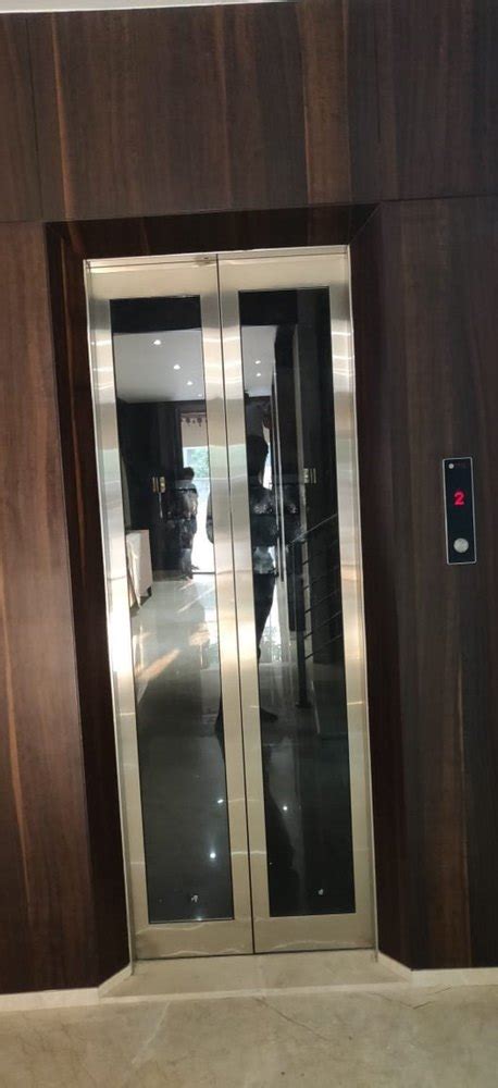 Prime Kone Glass Elevator With Machine Room Maximum Speed 065 At Rs