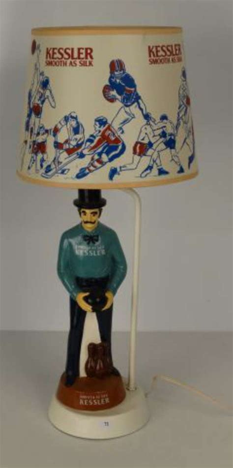 Kessler Whiskey Smooth As Silk Lampe Orn D Une Figurine