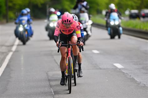 Li Ge Bastogne Li Ge Grace Brown Wins Breakaway