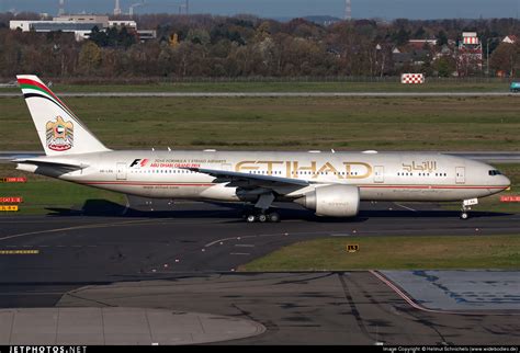 A Lra Boeing Lr Etihad Airways Helmut Schnichels Jetphotos