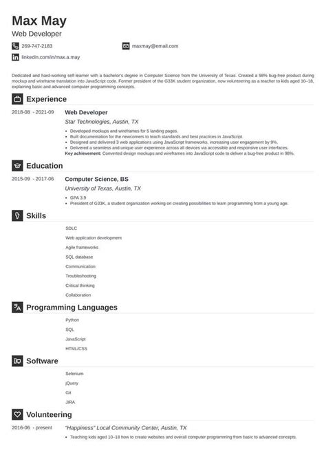 PDF Resume Templates to Download in 2025 (+ Format Tips)