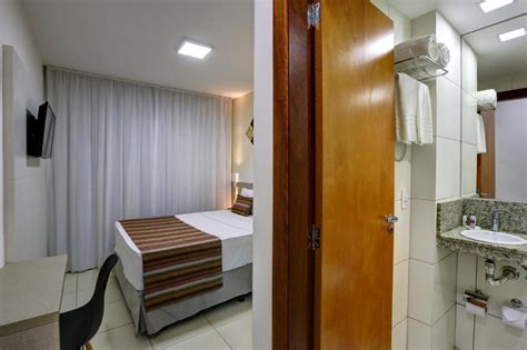 HOTEL TRANSAMERICA FIT VITORIA PRAIA DE CAMBURI VITÓRIA 3 Brasil