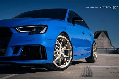 Audi RS3 8V Hatch Blue BC Forged RZ21 Wheel Front