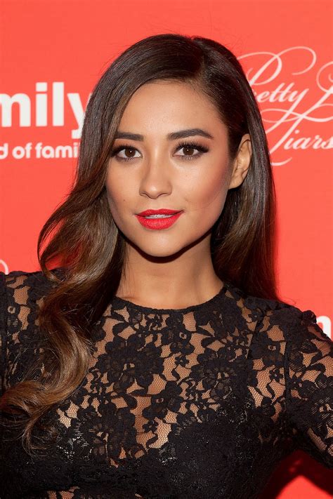 Shay Mitchell - Pretty Little Liars Wiki