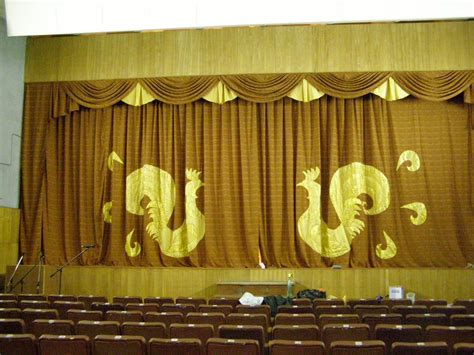 Одежда сцены. Пошив театральных и сценических костюмов в СПб