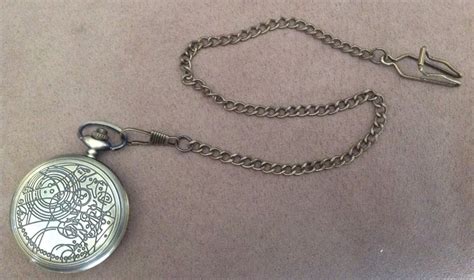 Doctor Who Pocket Watch 10th Doctor Metal Replica Prop