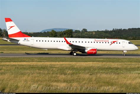 OE LWN Austrian Airlines Embraer ERJ 195LR ERJ 190 200 LR Photo By