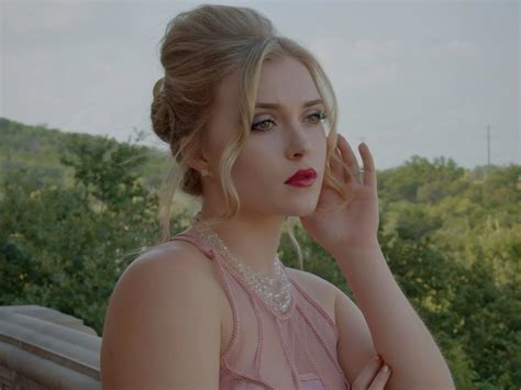 GALLERY — PRESLEY WEBER