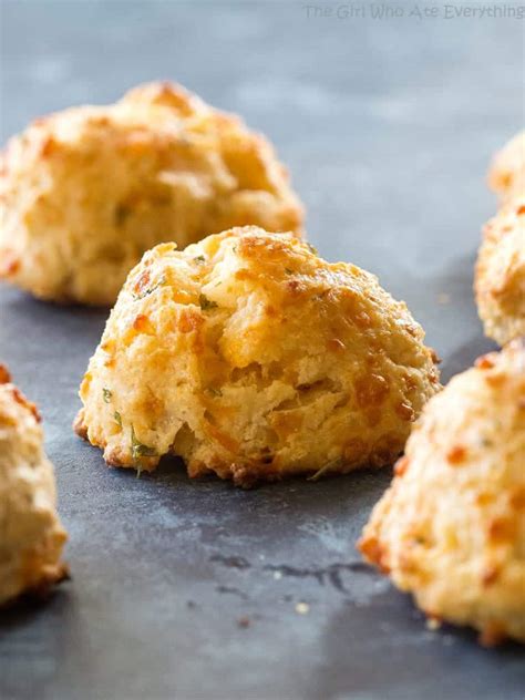 Easy Cheese Biscuits - The Girl Who Ate Everything