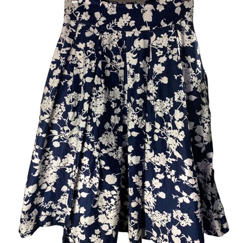 Review Womens Size 6 Pleated Skirt Blue Floral White S