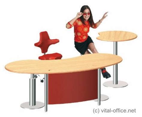 Design Concept Of Vital Office Desks