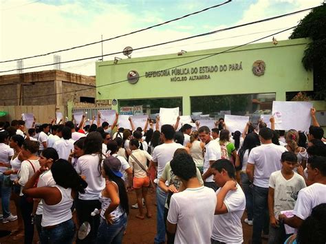 Brasil Novo Notícias ACADÊMICOS E PROFESSORES DA UFPA REALIZAM ATO DE