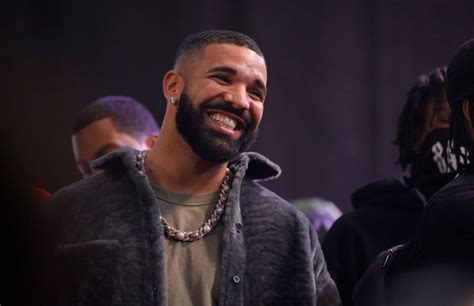 Drake Becomes A Hot Sauce Meme Following Rumors