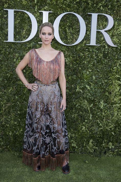Le Side Boob Sexy De Jennifer Lawrence Au D Fil Dior Gala