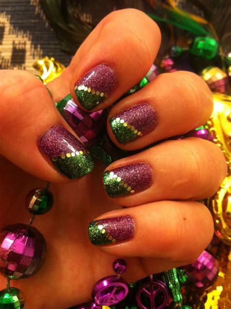 Pin By Carolyn Mcnabb On Nail Design Mardi Gras Nails Nail Art