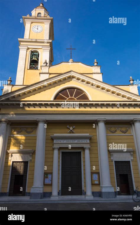 Kathedrale san siro Fotos und Bildmaterial in hoher Auflösung Alamy