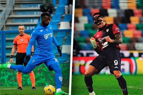 Gianluca Lapadula Listo Para Mojar En El Partido Entre Cagliari Y