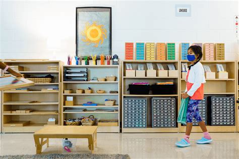 Montessori Classroom Setup