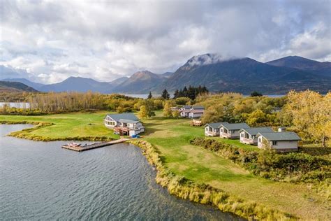 Kodiak Brown Bear Center Discover Kodiak