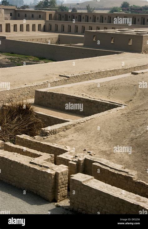 Per Lima Complejo Arqueol Gico De Pachacamac Acllawasi Templo La