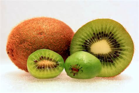 Calorías del kiwi puedo incorporarlo a la dieta para perder peso