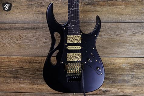 Ibanez Pia3761 Xb Steve Vai Signature Onyx Black