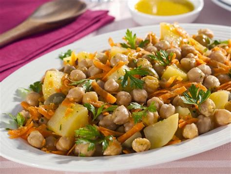 Cantinho Vegetariano Salada De Gr O De Bico Cenoura E Batata Vegana