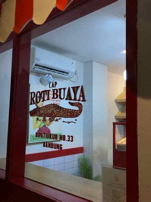 Selalu Diperbarui Menu Cap Roti Buaya Dipatiukur Bandung