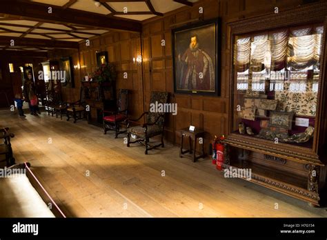 Hever castle kent interior hi-res stock photography and images - Alamy