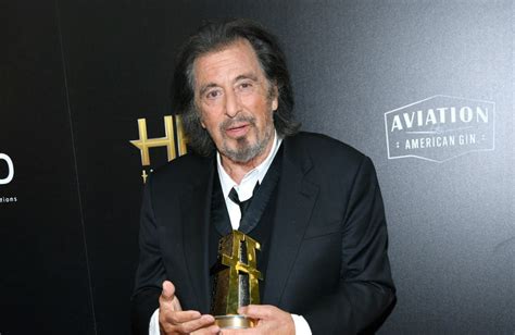 Al Pacino Wieder Vater Mit Video Dailymotion