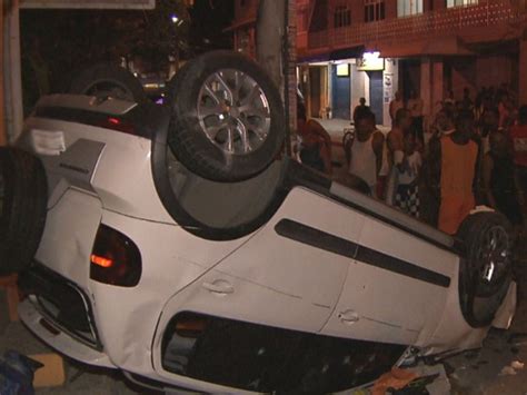 G Mulher Atingida Por Carro Em Fuga Na Boca Do Rio Tamb M Foi