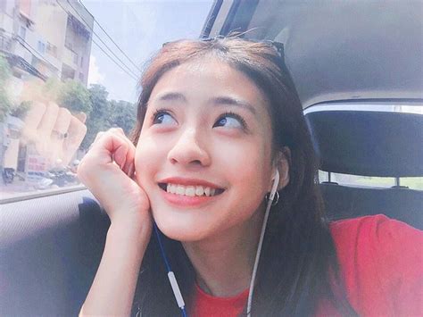 C N Ng Xinh P N I B T Tr N Instagram D Kh Ng Ph I L Hot Girl