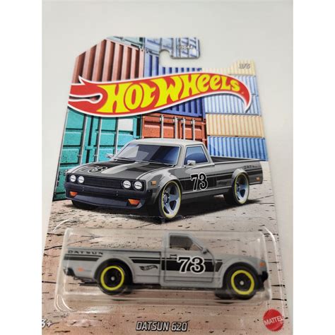 Hot Wheels Trucks Series Datsun 620 15 Land Rover Series III 1 Mazda Repu B15