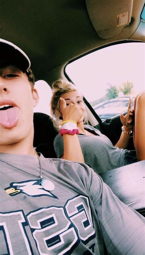 𝙁𝙍𝙄𝙀𝙉𝘿 𝙊𝙍 𝘽𝙊𝙔𝙁𝙍𝙄𝙀𝙉𝘿 Jaden Hossler Cute Relationship Goals Couple