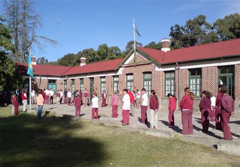 Escuela Argentino Dan S Alta Mira Colegios En Buenos Aires