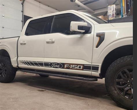 Ford F 150 Side Stripes Rande Wraps And Graphics Ltd