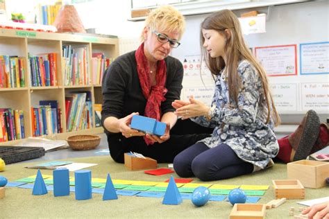 Zahlreiche Besucher am Tag der offenen Tür 2017 Montessori Schule